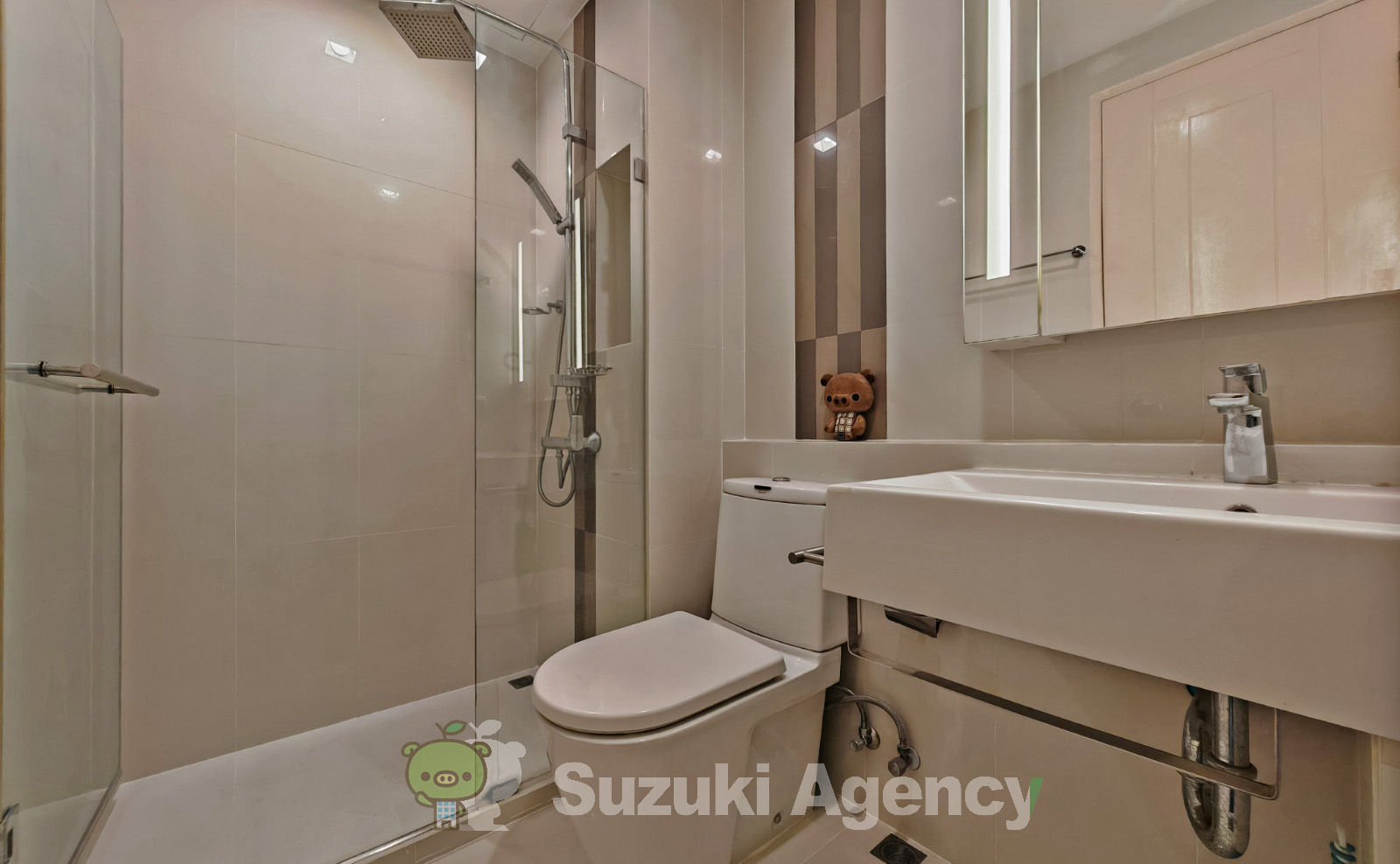 Q House Sukhumvit 79 の写真