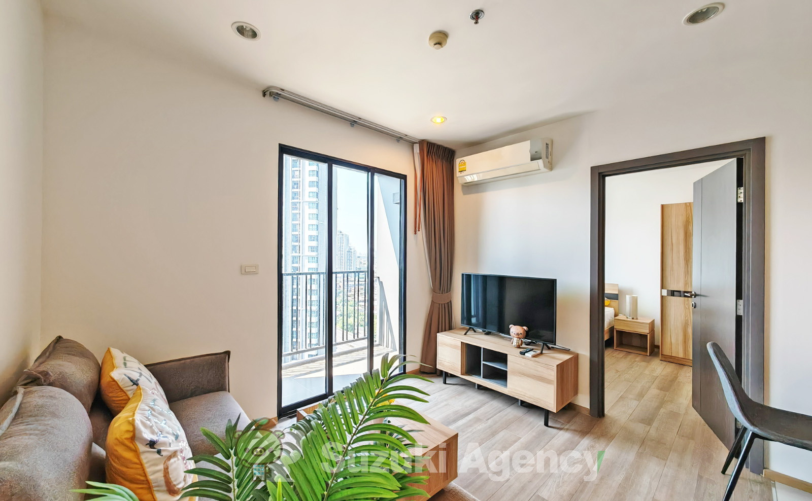 The Base Park East:1 Bed Room Photos No.21