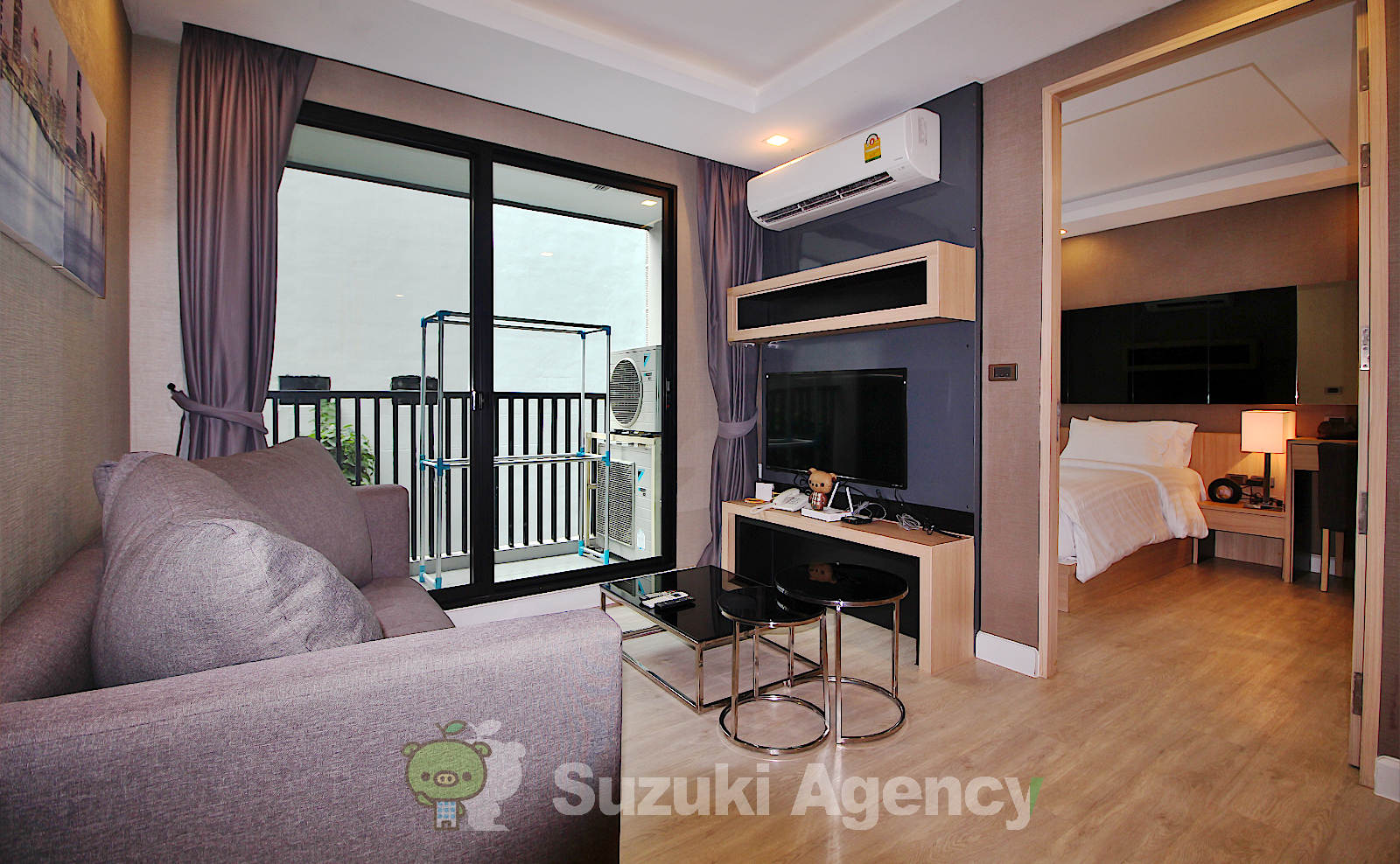 Upper Suites Sukhumvit 25:1 Bed Room Photos No.21