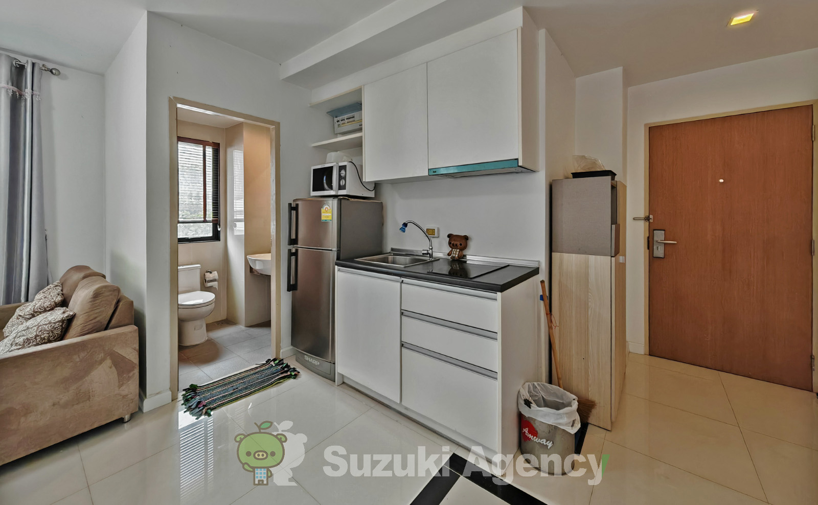 Le Cote Sukhumvit 14:1 Bed Room Photos No.25