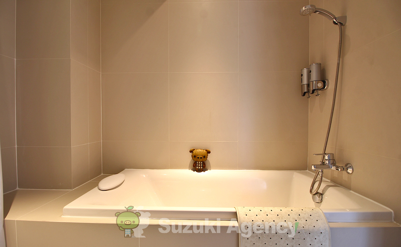 Cross Vibe Bangkok Sukhumvit Hotel:1 Bed Room Photos No.73