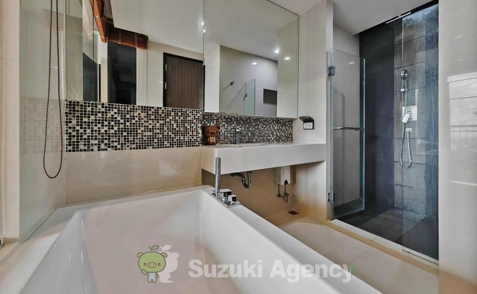 Rhythm Sukhumvit 44/1:1 Bed Room Photos No.73