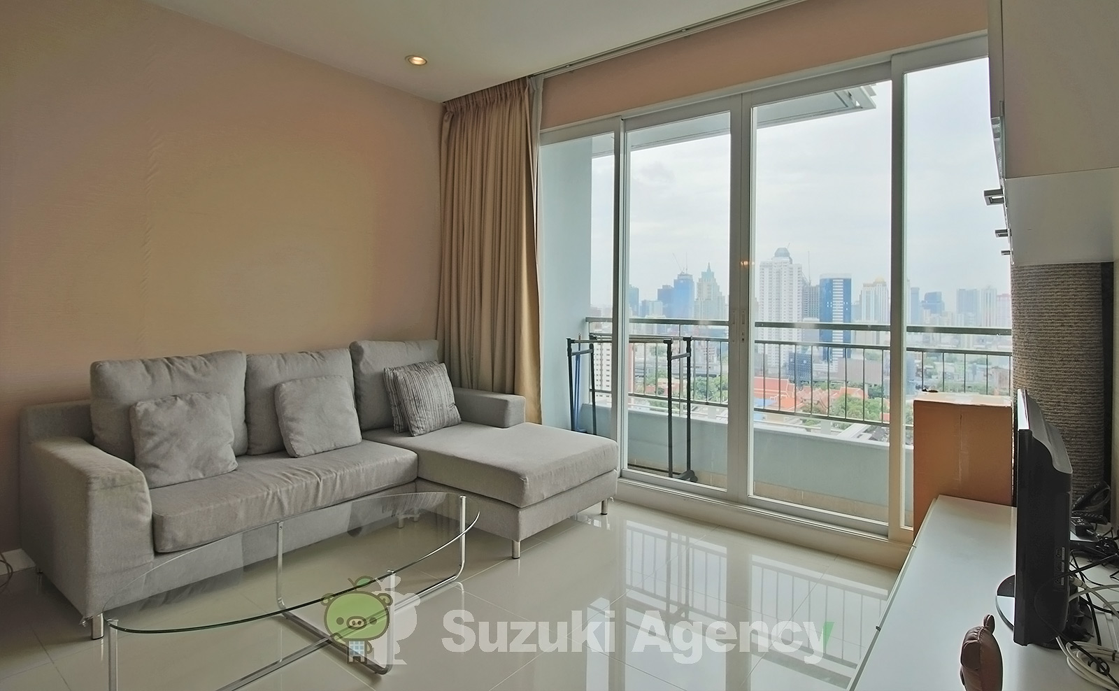 The Circle 1 Condominium:2 Bed Room Photos No.28