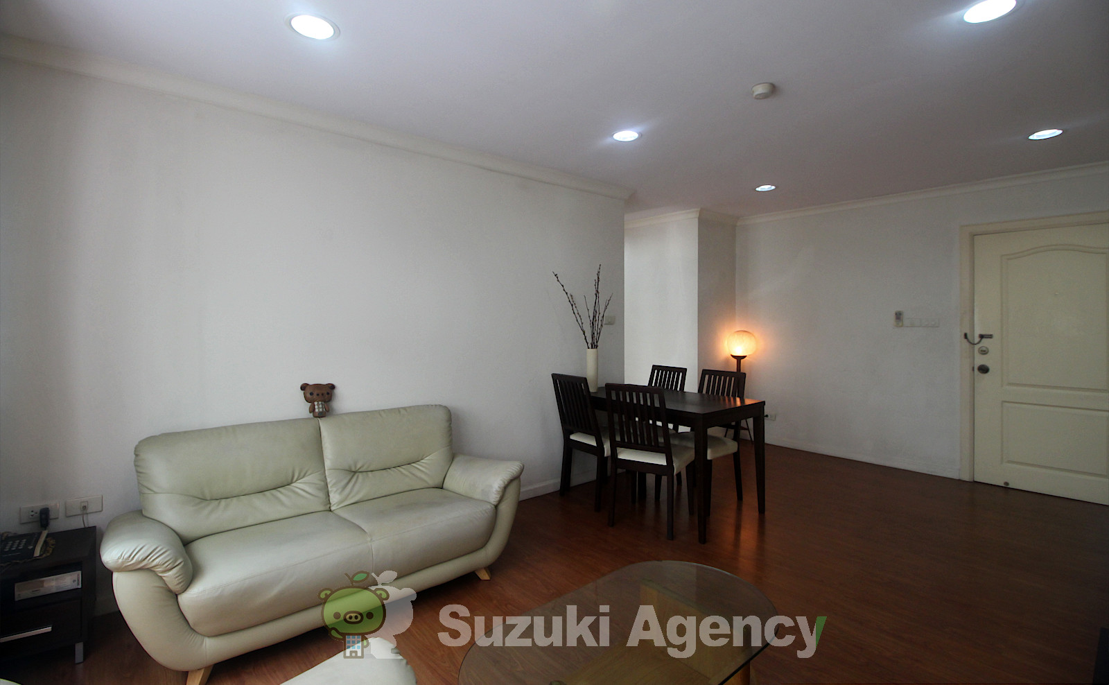 Lumpini Suite Sukhumvit 41:2 Bed Room Photos No.29
