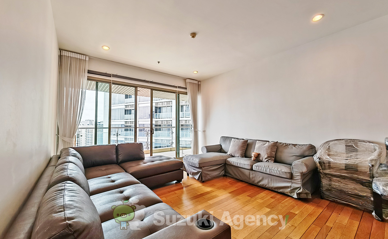 The Lakes Condominium:2 Bed Room Photos No.30