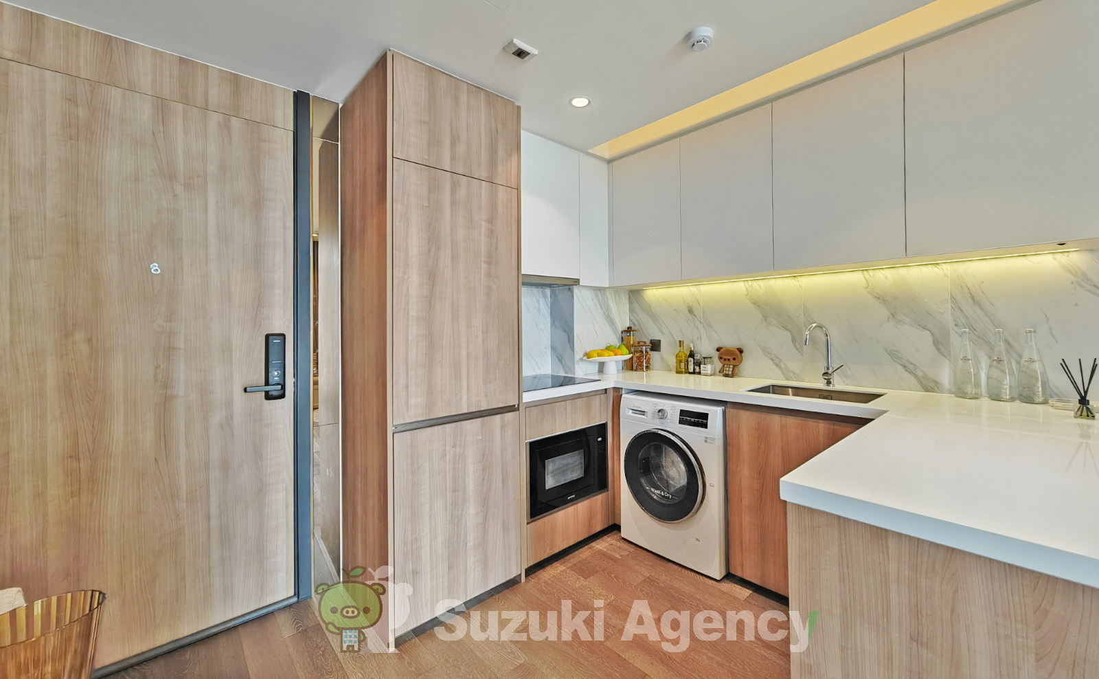 MUNIQ Sukhumvit 23:2 Bed Room Photos No.31
