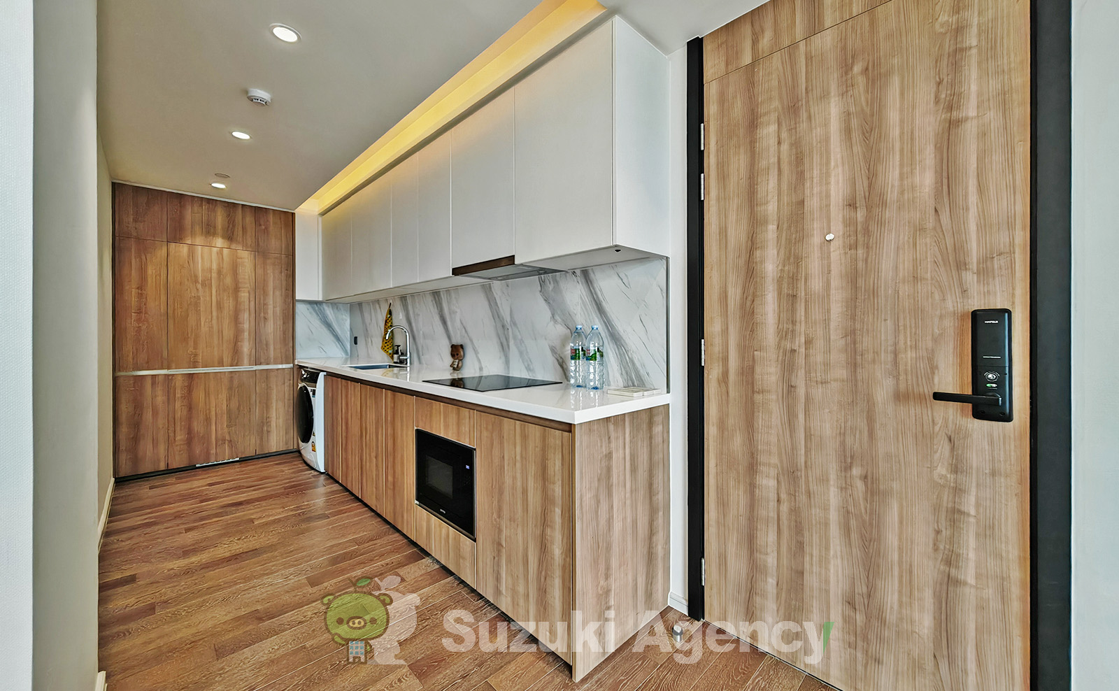 MUNIQ Sukhumvit 23:2 Bed Room Photos No.31