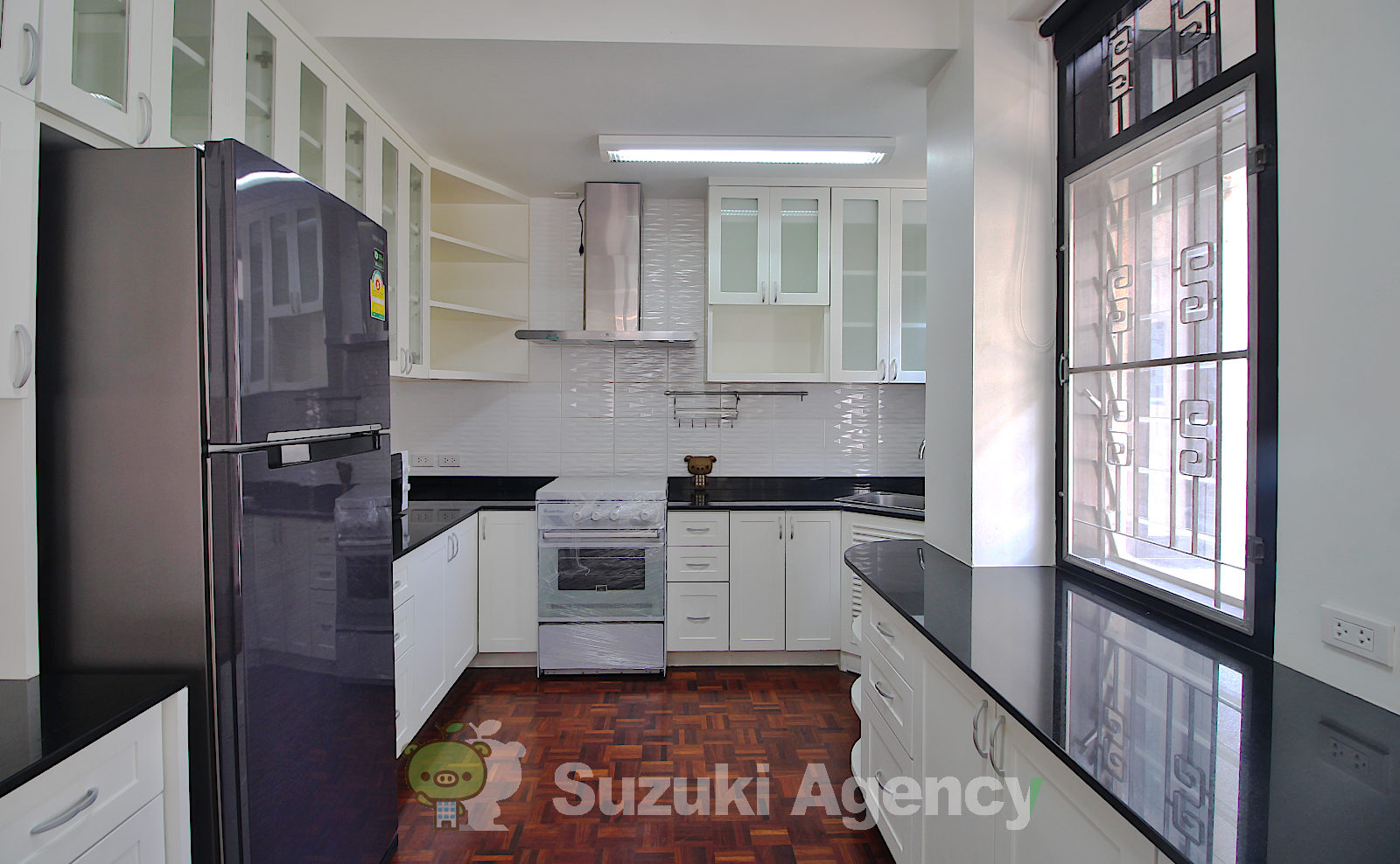 White Mansion:2 Bed Room Photos No.65
