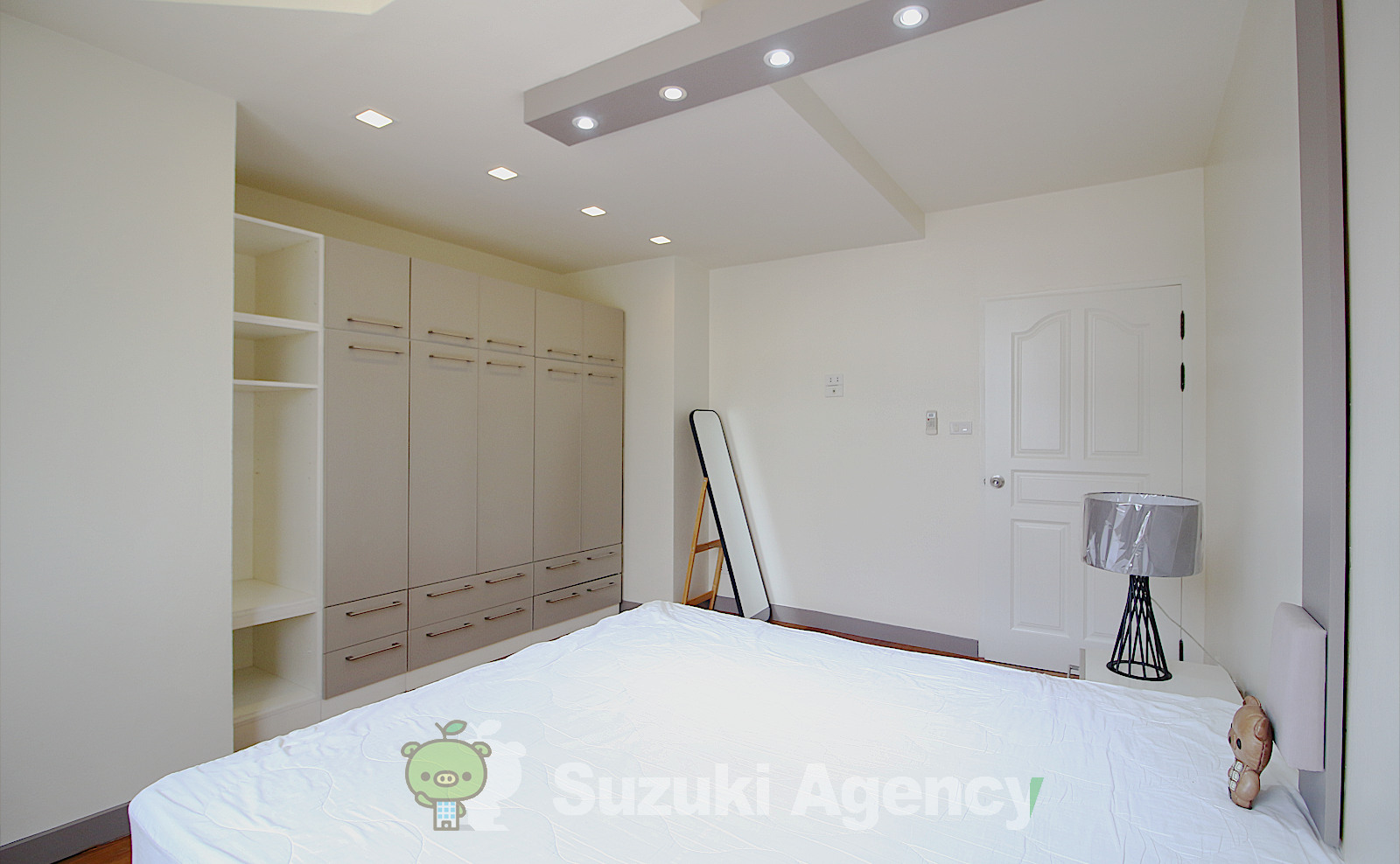 The Prestige 49 Condominium:2 Bed Room Photos No.74