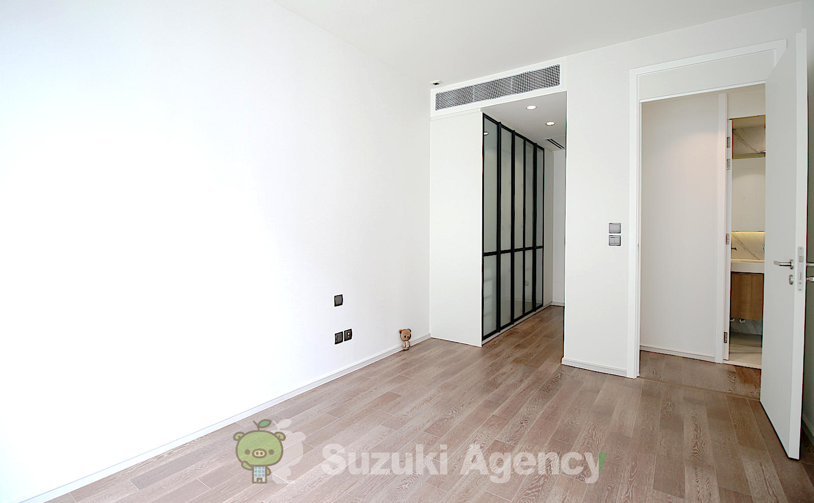 MUNIQ Sukhumvit 23:2 Bed Room Photos No.74