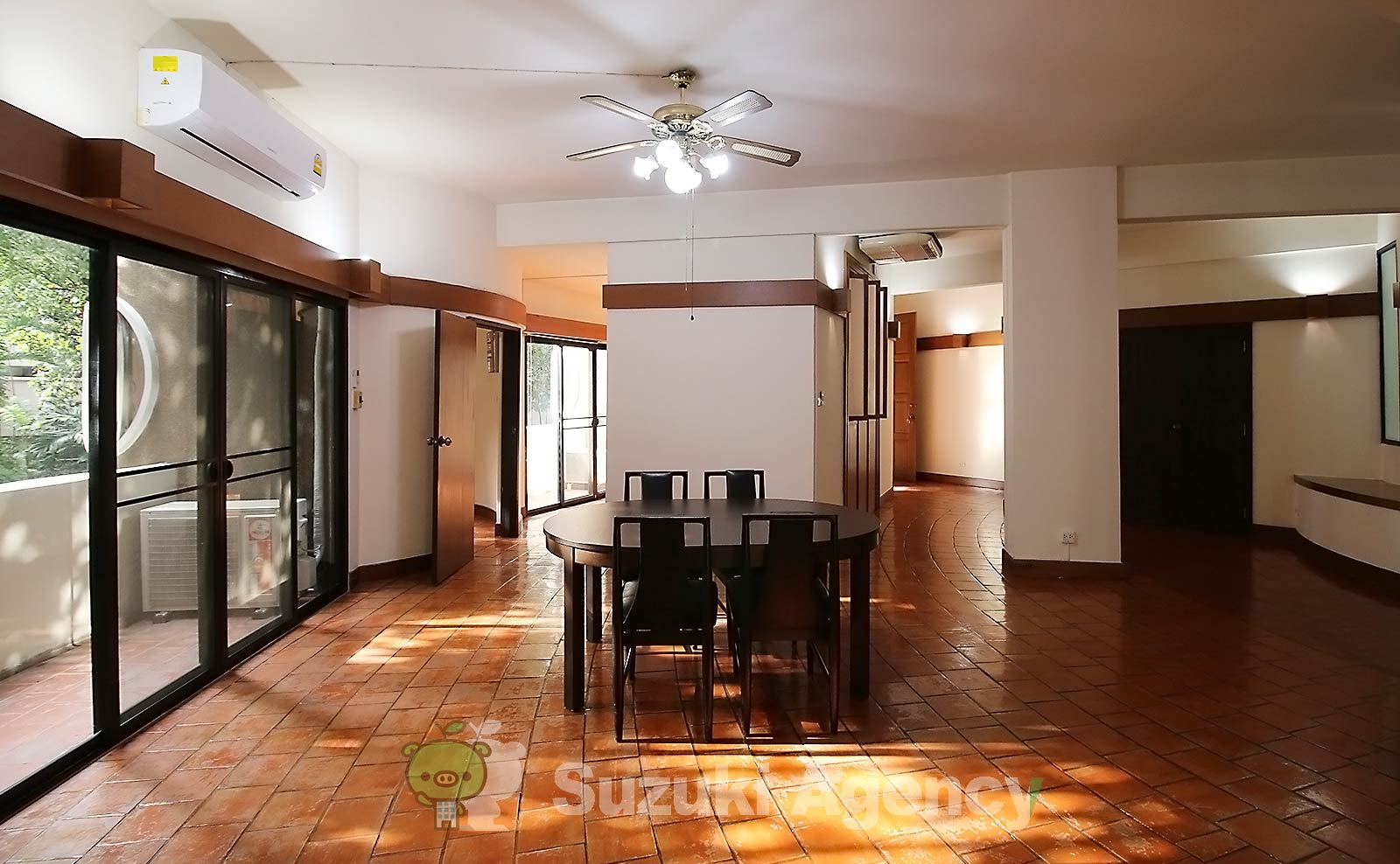 Siri Apartment Wireless Road:3 Bed Room Photos No.32