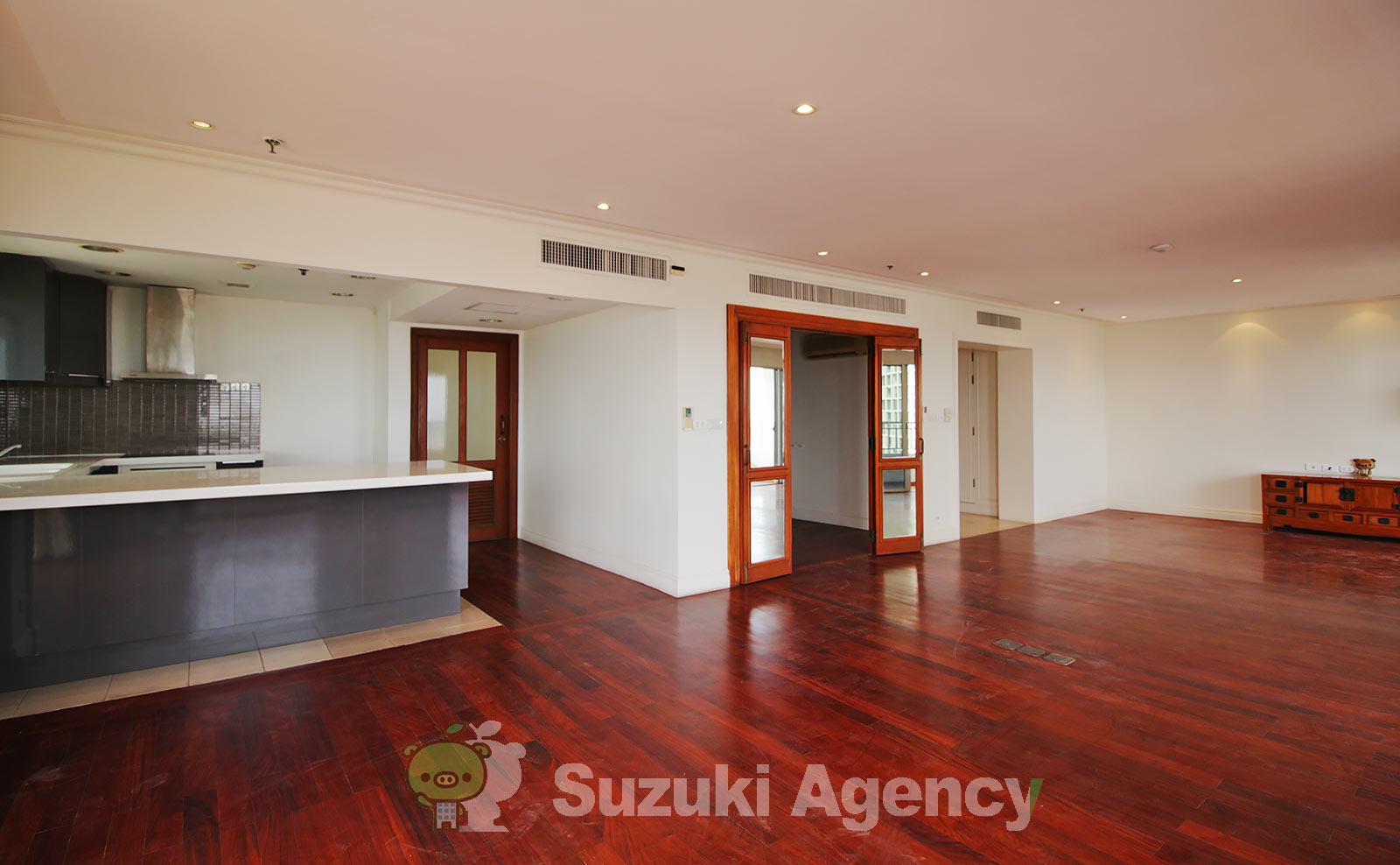 Sathorn Park Place:3 Bed Room Photos No.33