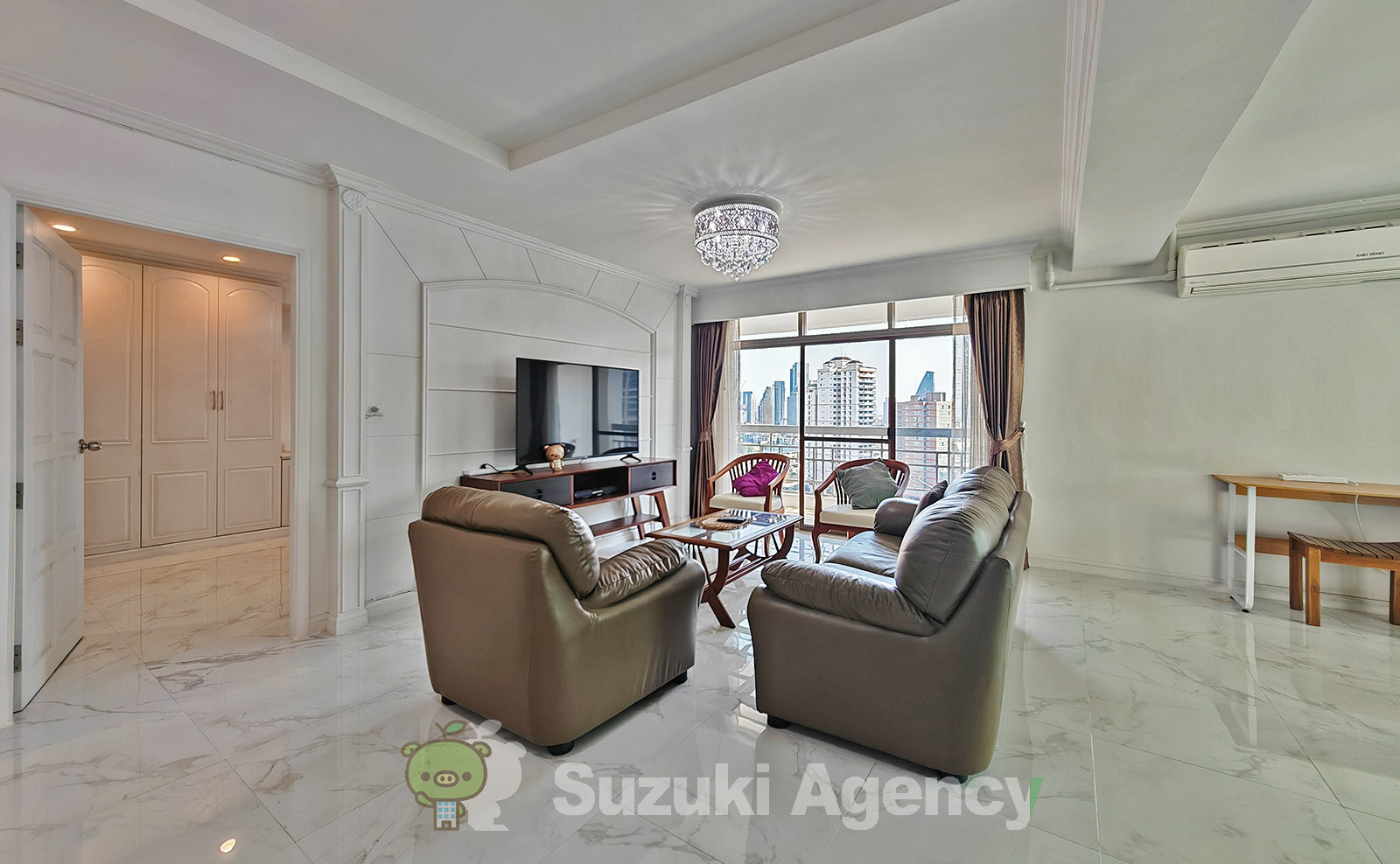 Royal Castle:3 Bed Room Photos No.34