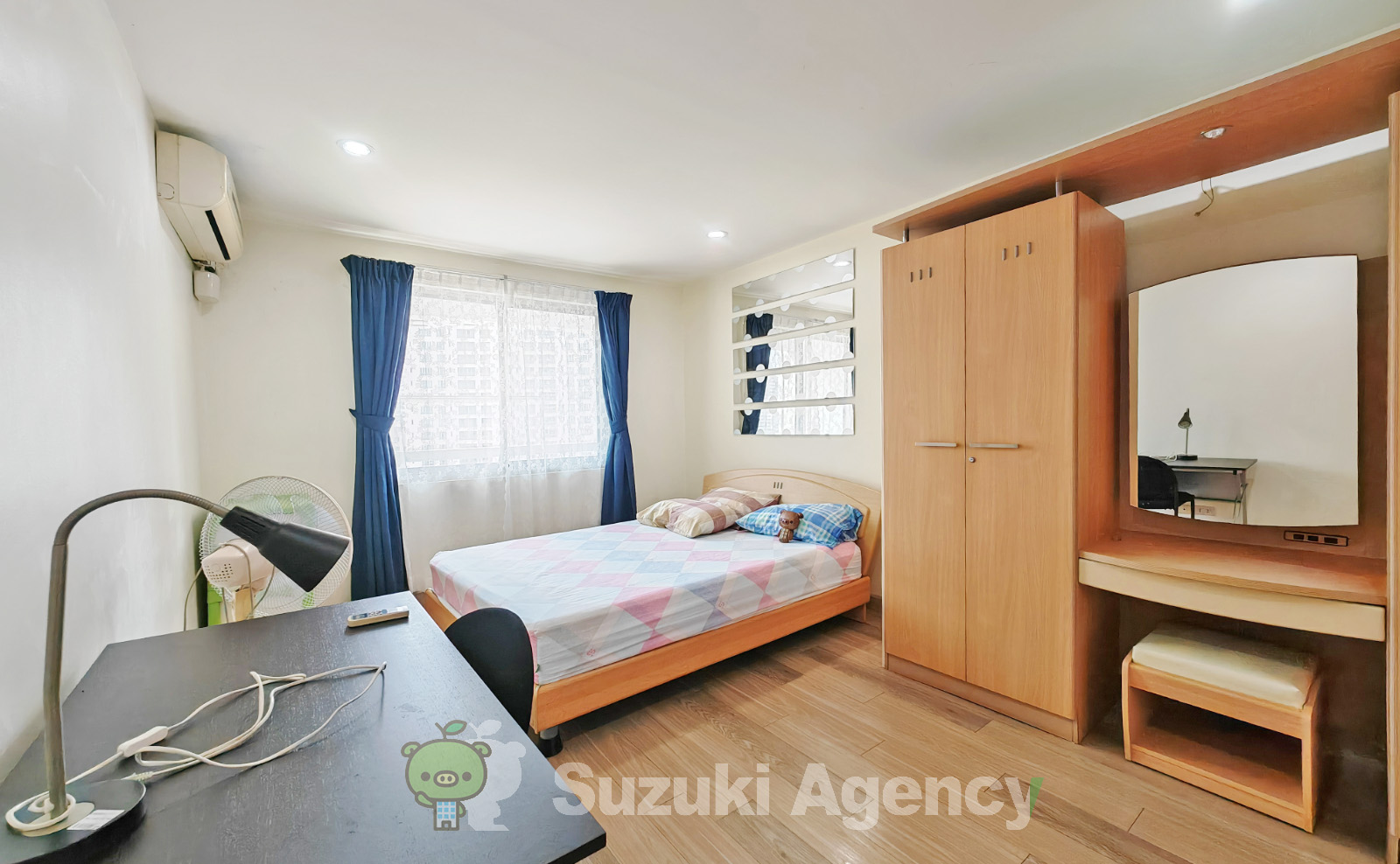 Royal Castle:3 Bed Room Photos No.69