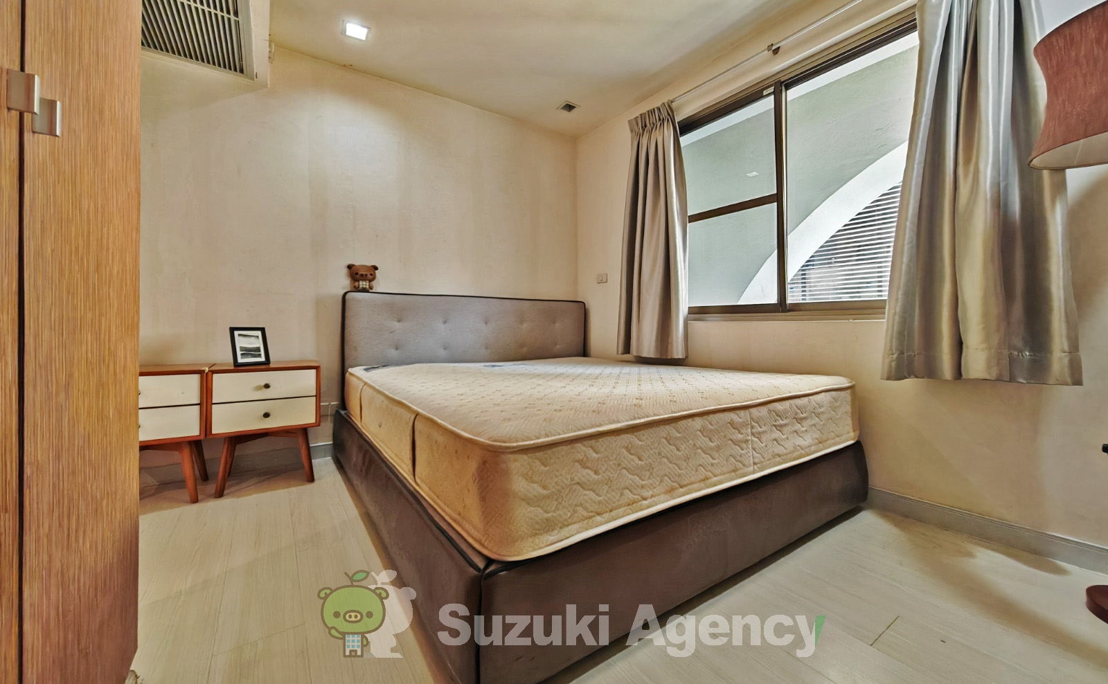 Royal Castle:3 Bed Room Photos No.80
