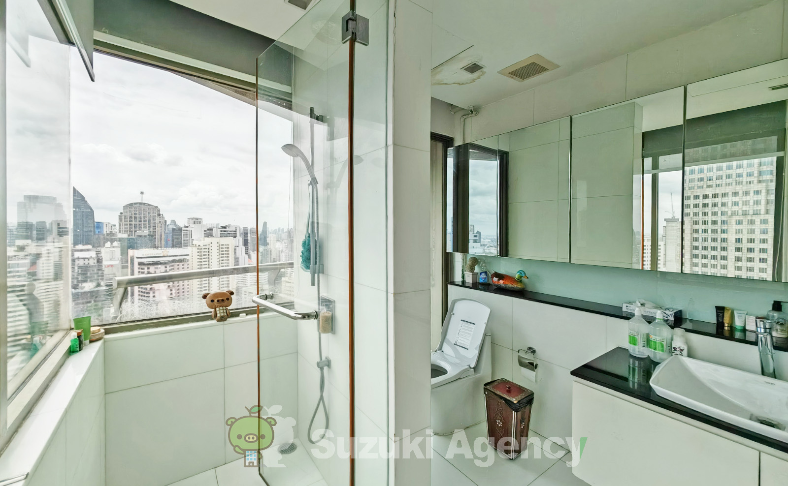 The Lakes Condominium:3 Bed Room Photos No.82