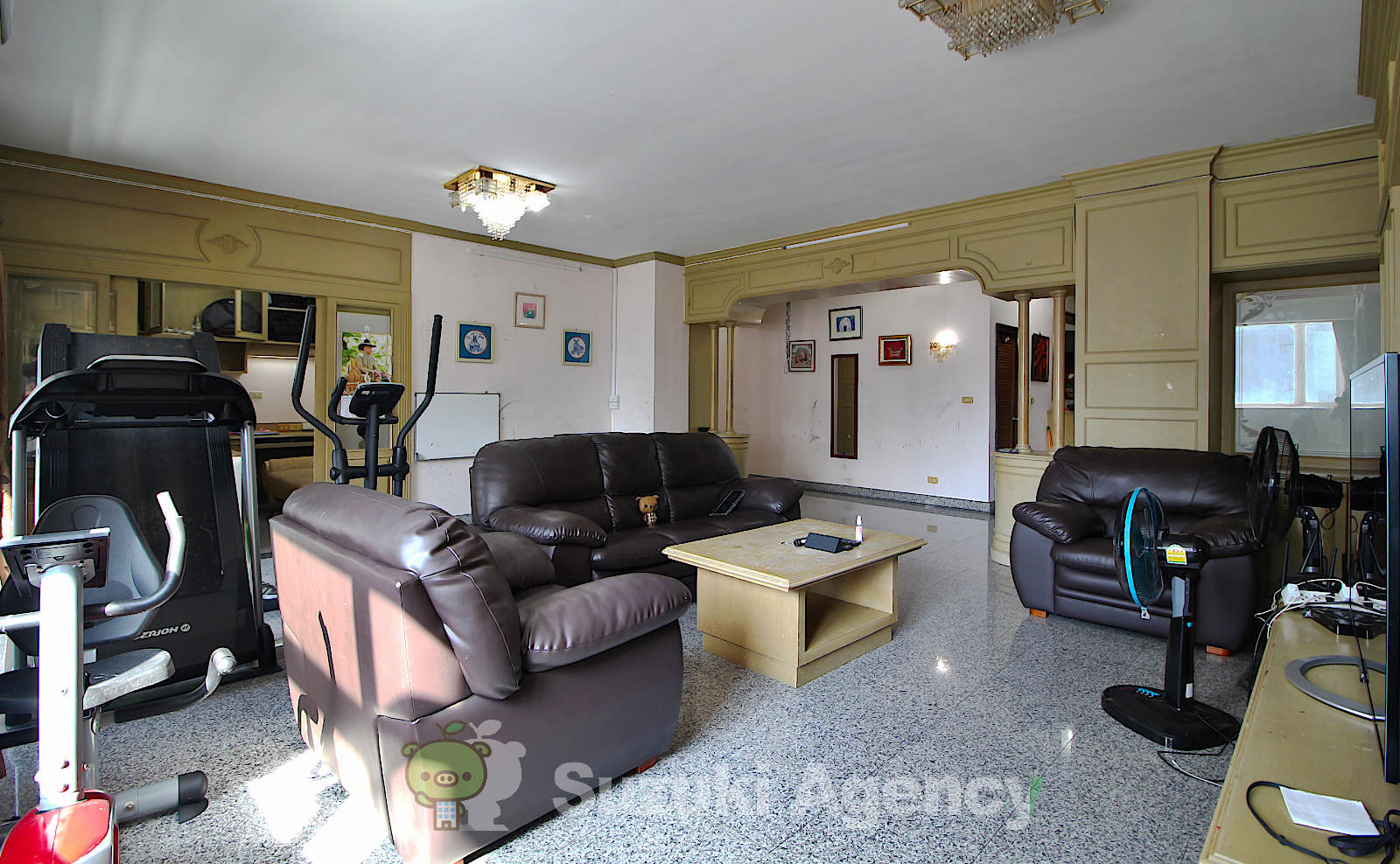 Royal Castle:4 Bed Room Photos No.39