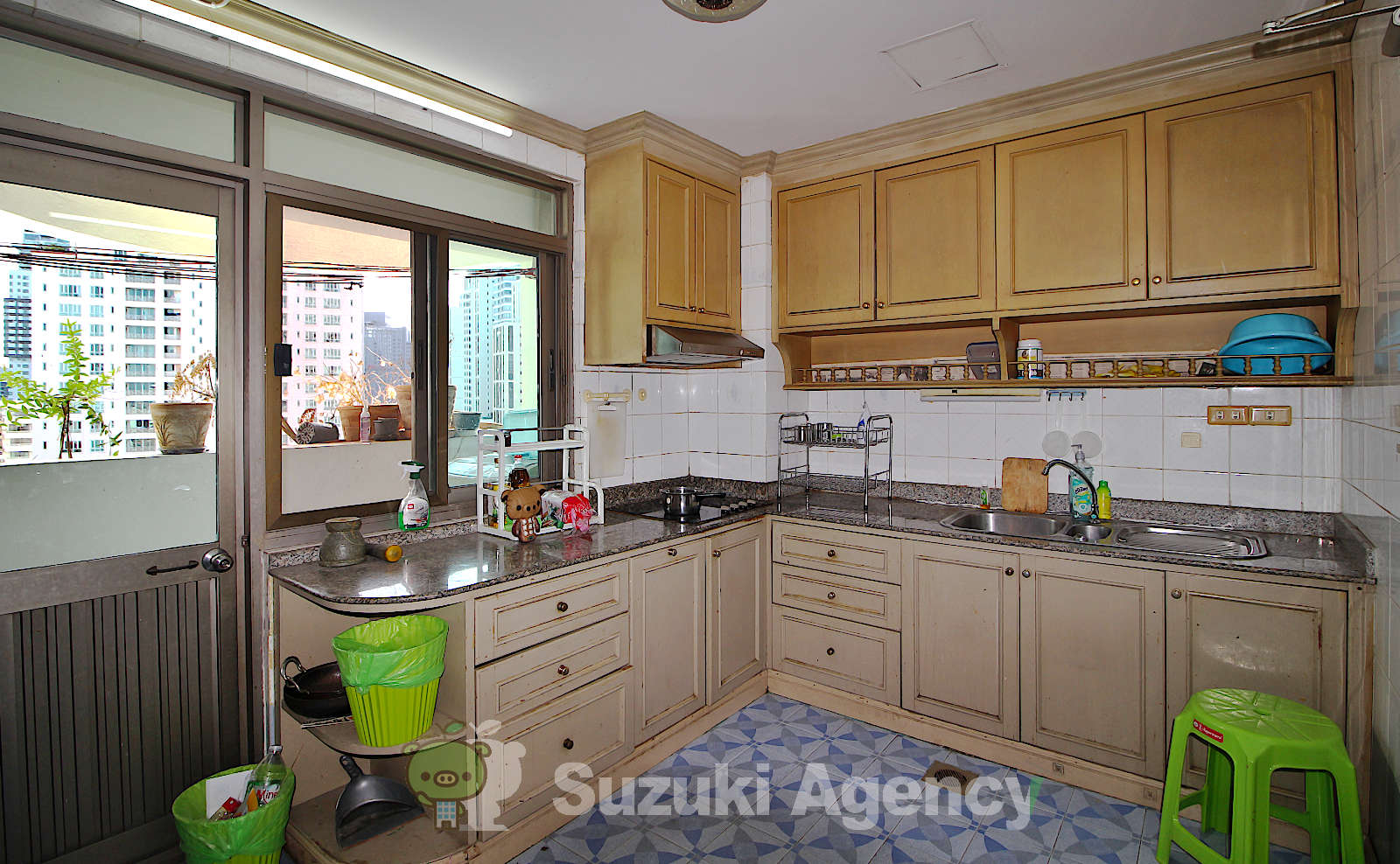 Royal Castle:4 Bed Room Photos No.41