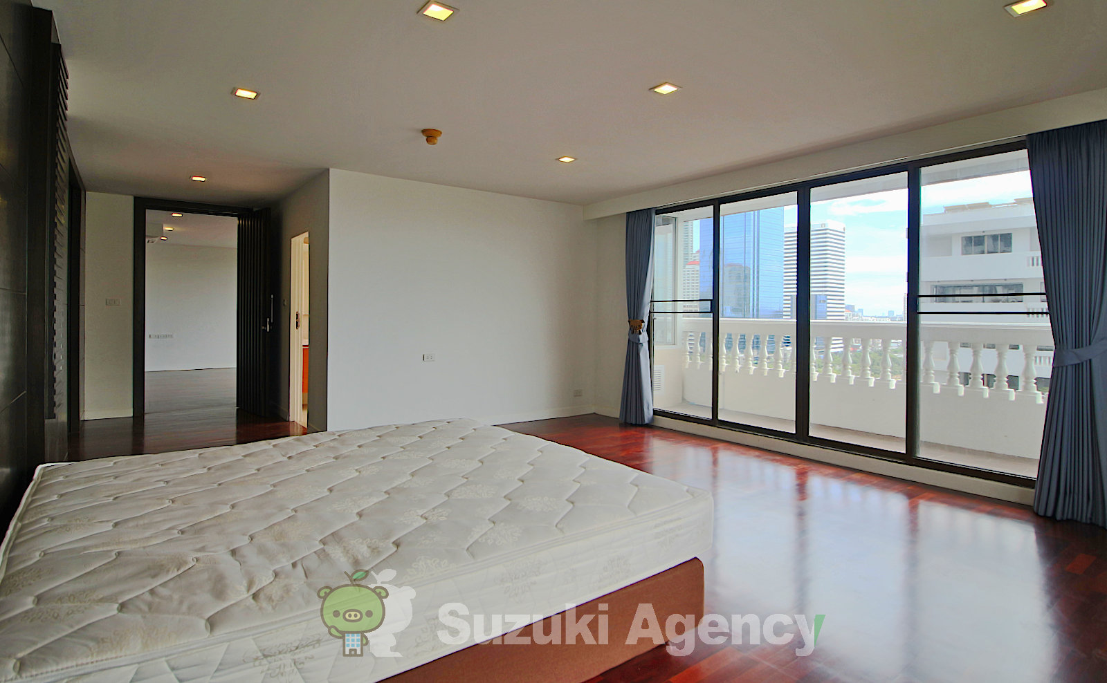Bangkapi Mansion:4 Bed Room Photos No.43