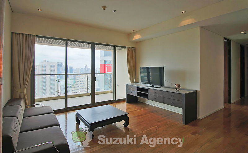 The Lakes Condominium
