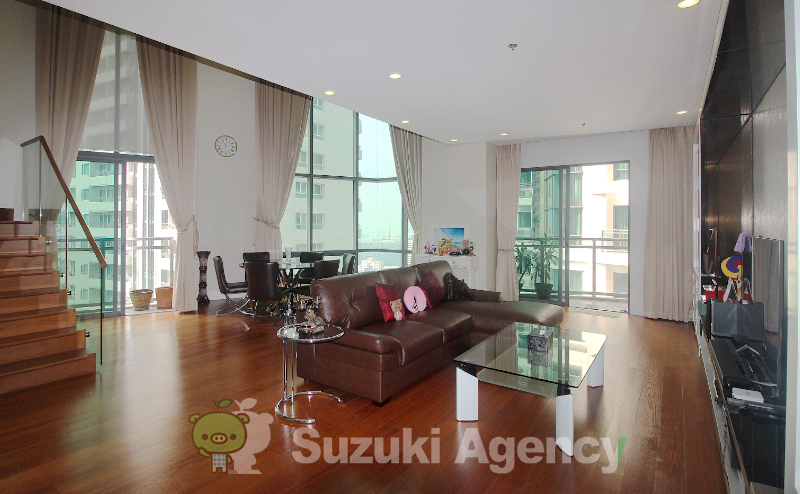 Bright Sukhumvit 24