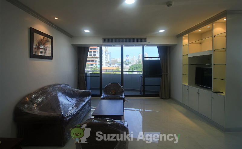 Supalai Place