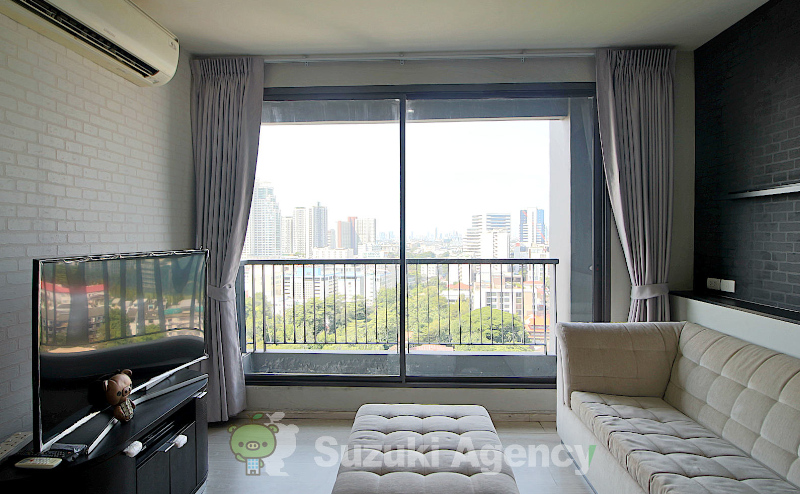 Rhythm Sukhumvit 44/1