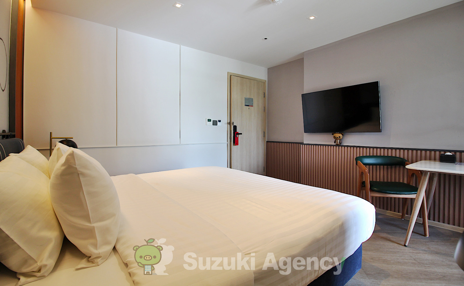The Quart Ruamrudee by UHG:Studio Room Photos No.16