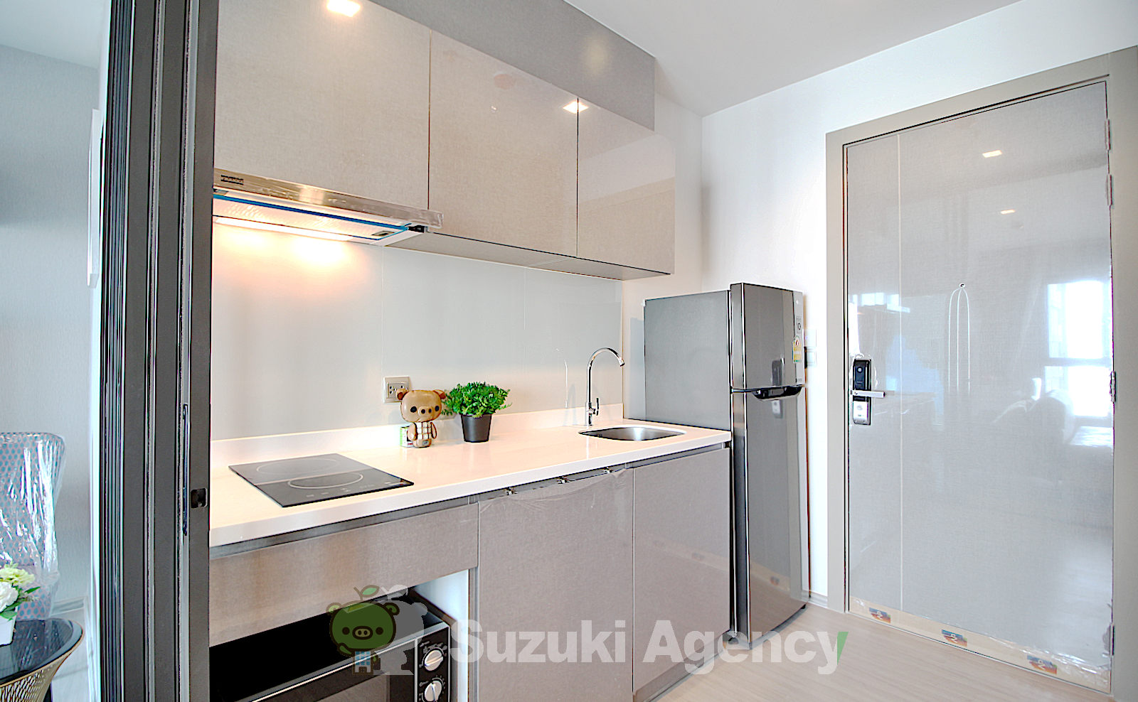 Life Asoke - Rama 9:Studio Room Photos No.18