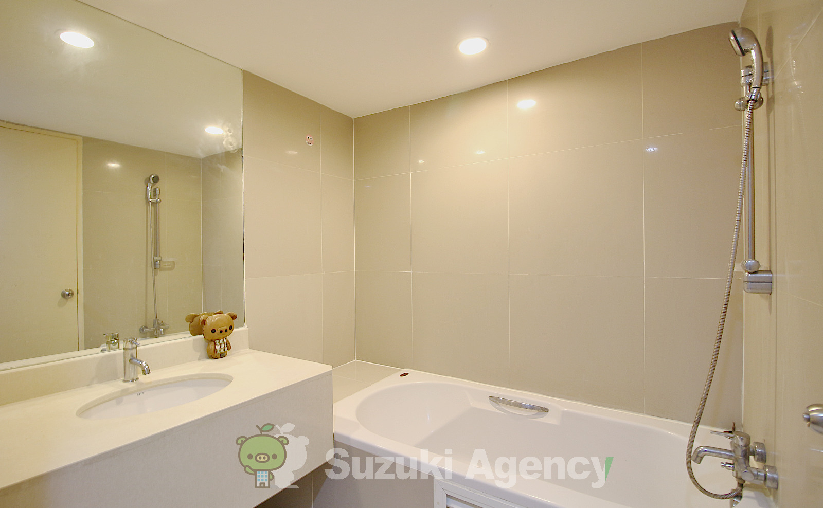 The Trendy Condominium:Studio Room Photos No.19