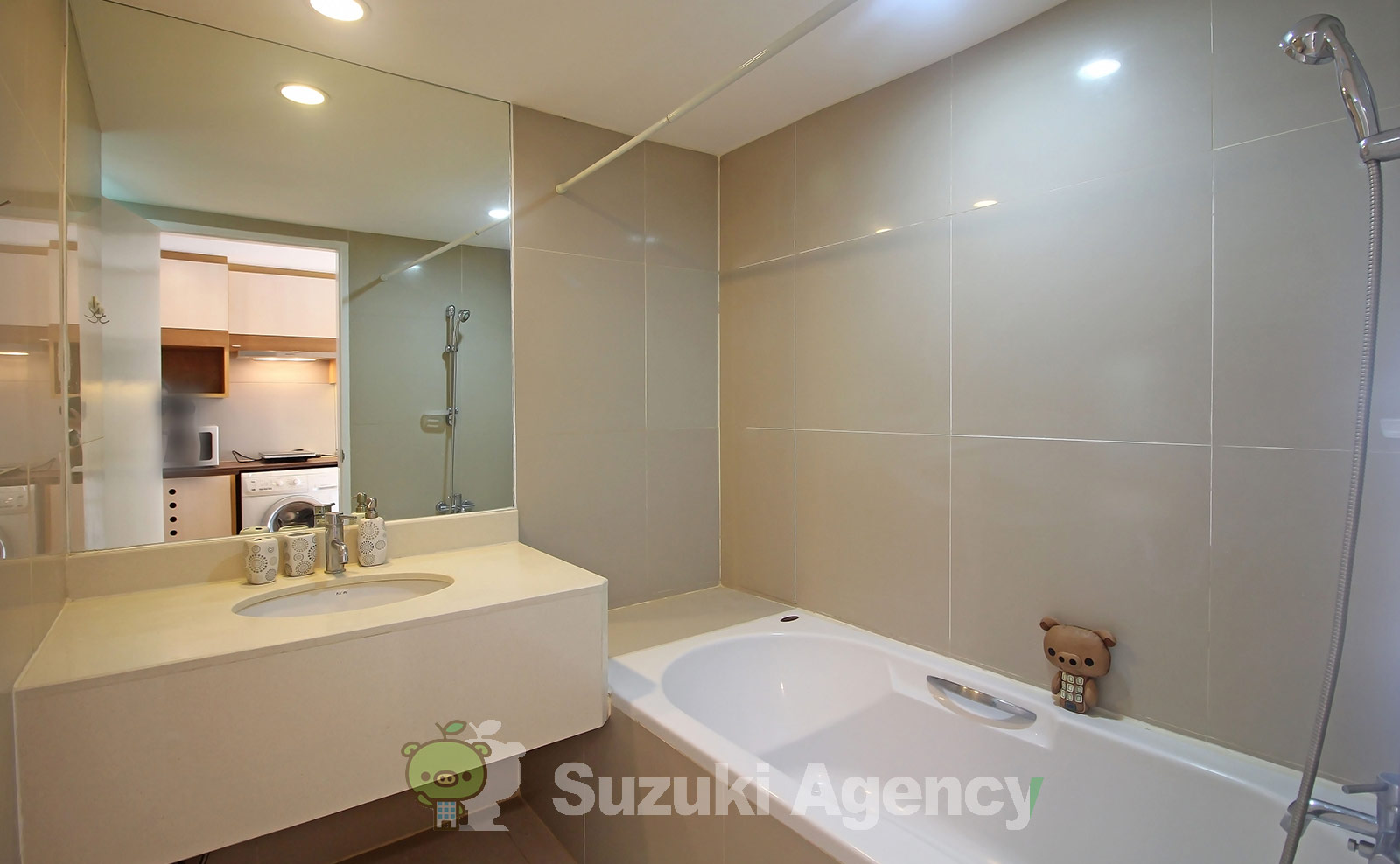The Trendy Condominium:Studio Room Photos No.19