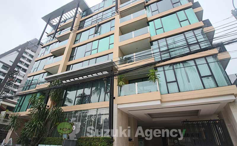 O2 Hip Condominium