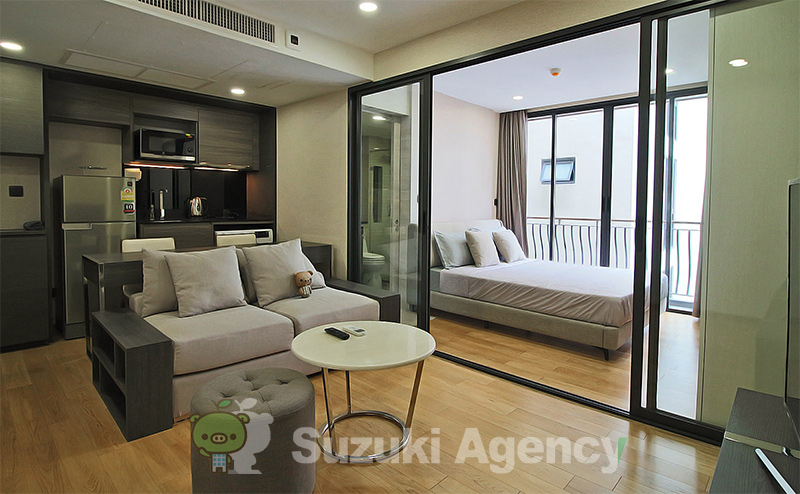 Klass Langsuan Condominium