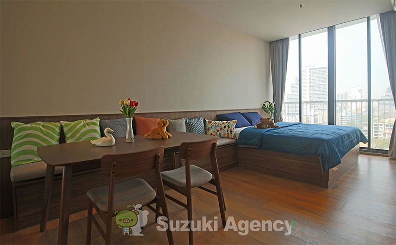 Park Origin Phrom Phong