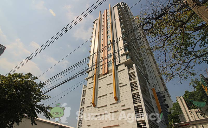 IVY Sathorn 10