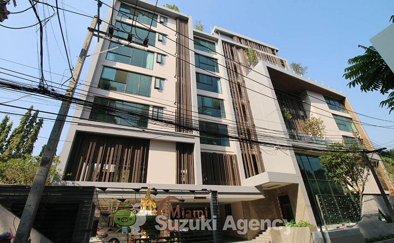 Miami Sukhumvit 49