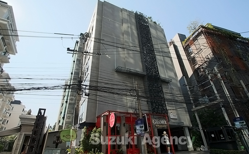 Quad Sukhumvit 36