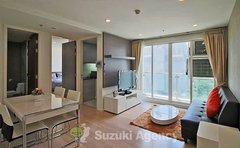 15 Sukhumvit Residence