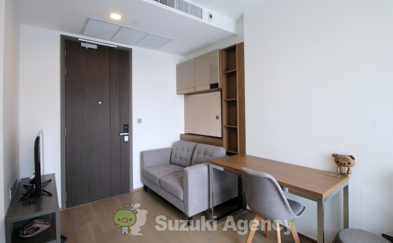 Ashton Chula - Silom