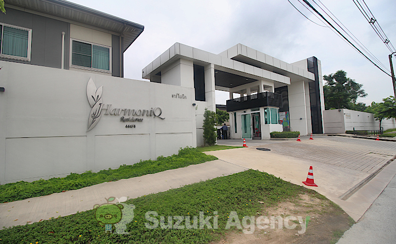HarmoniQ Residence