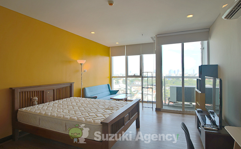 Le Luk Condominium