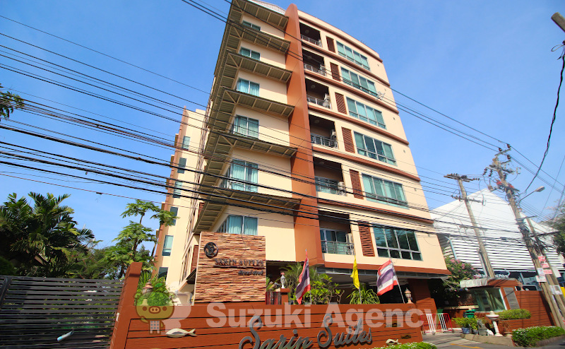 Sarin Suites 