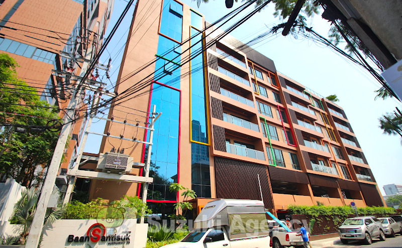 Baan Santisuk Sukhumvit 38