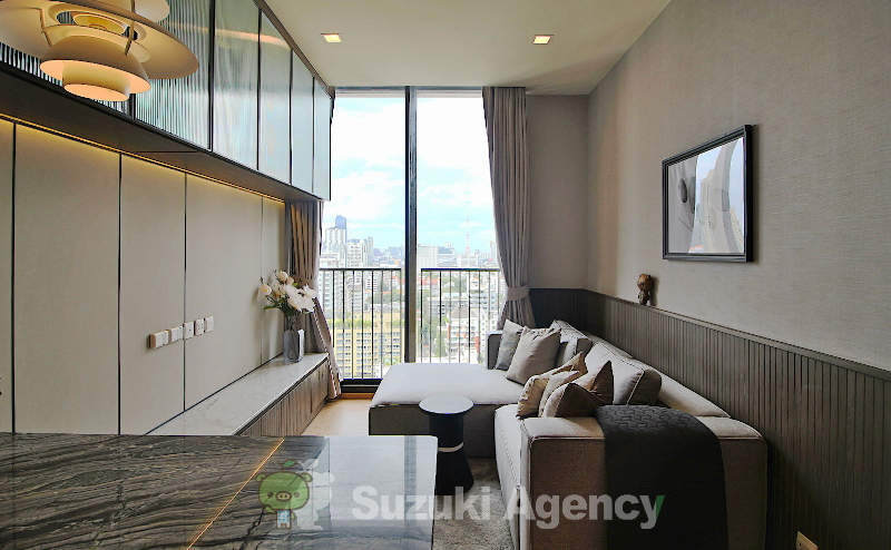 Noble AROUND SUKHUMVIT 33