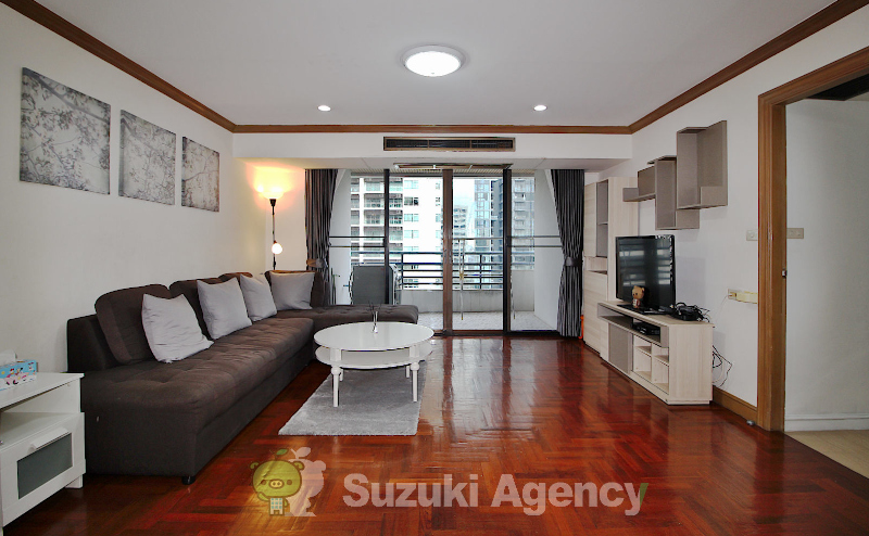 Acadamia Grand Tower