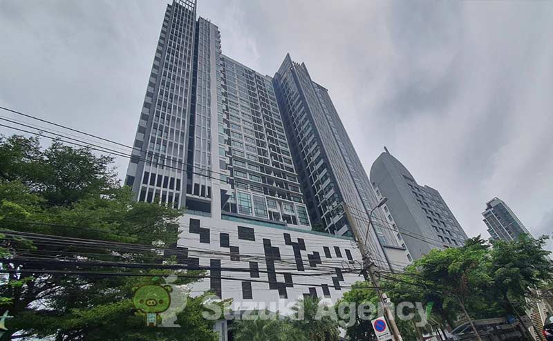 FUSE Sathon-Taksin