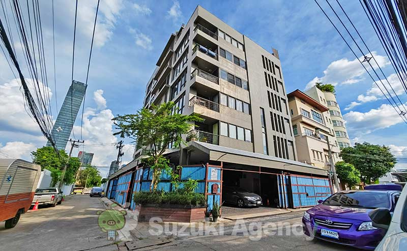 W 8 Thonglor 25