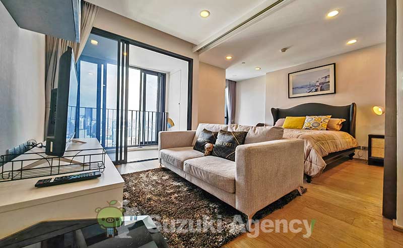 Ashton Chula - Silom