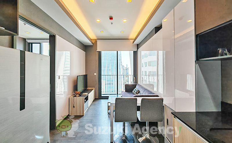 Edge Sukhumvit 23