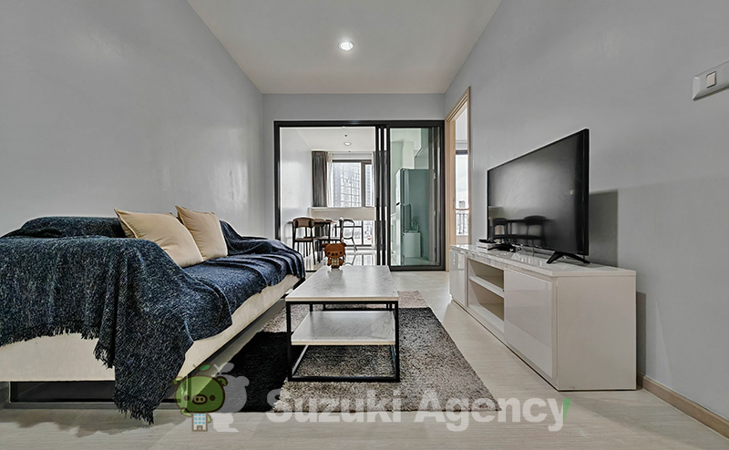Rhythm Sukhumvit 42